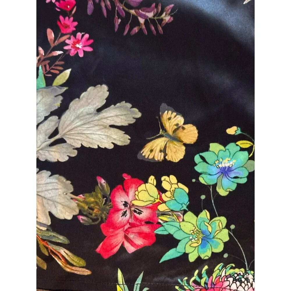 Johnny Was Black Floral Top - Picture 7 of 8